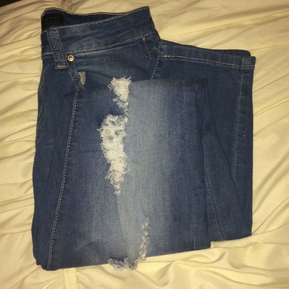 Ripped jeans